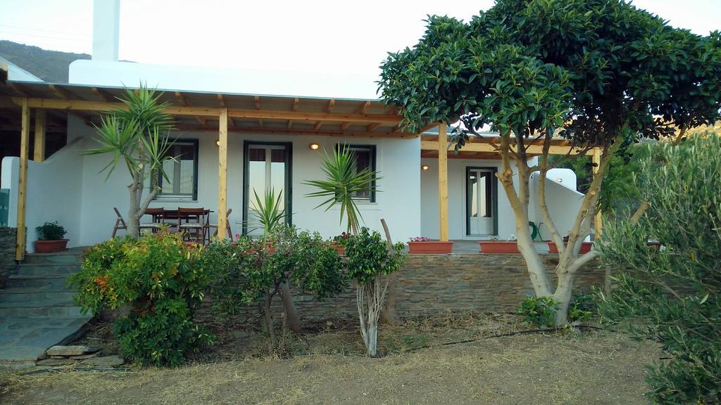 Villa Pergola Andros Gavrio