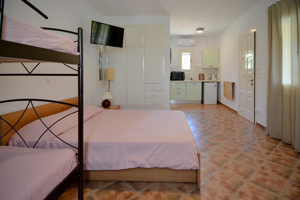 Villa Pergola Andros